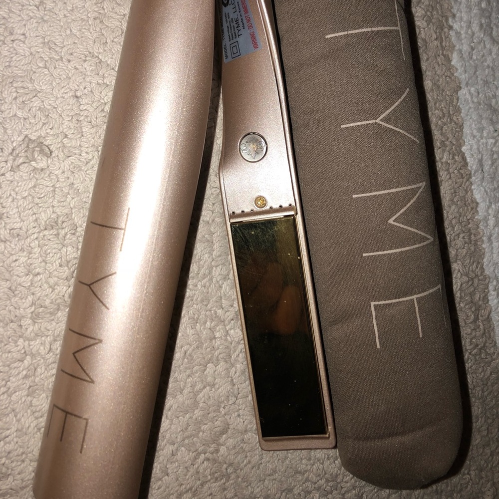 Thyme curling iron/straightener